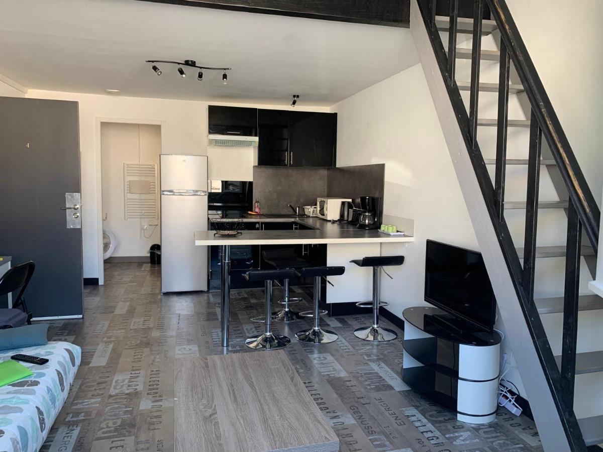 Appartement T2 tout confort en duplex à 15mn à pied du centre-ville La Rochelle (Charente-Maritime) Exterior foto